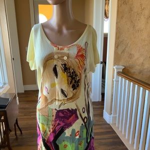 Short dress or tunic top